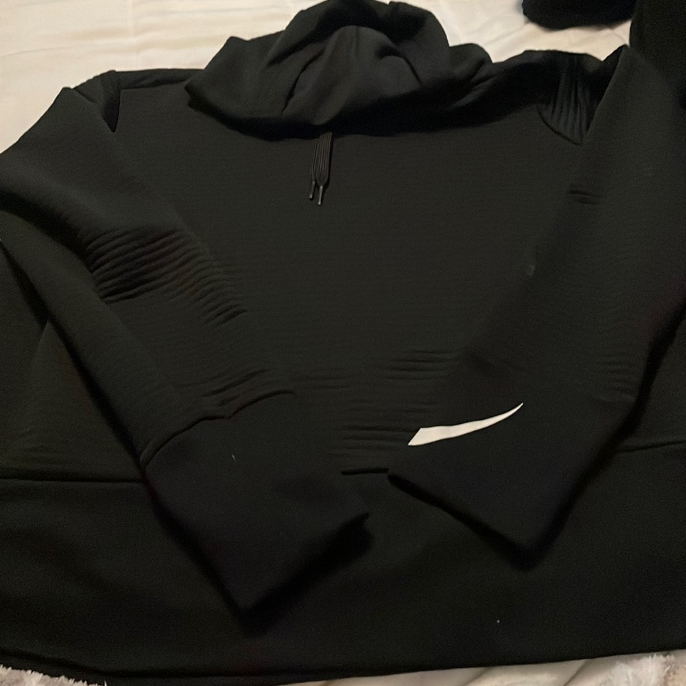 nike dry fit hoodie! size large, black.